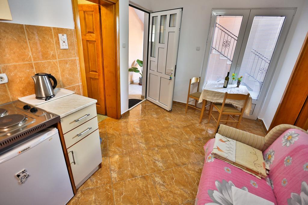 סוטומורה Apartments Vitic חדר תמונה