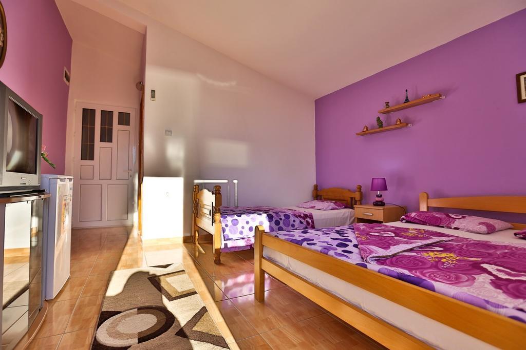 סוטומורה Apartments Vitic חדר תמונה