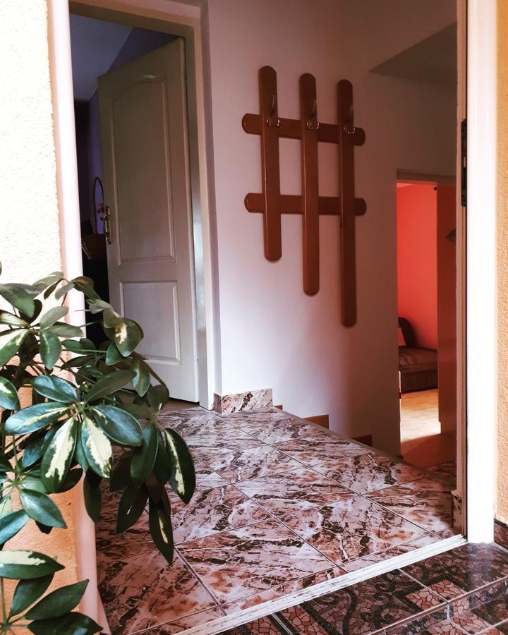 סוטומורה Apartments Vitic מראה חיצוני תמונה